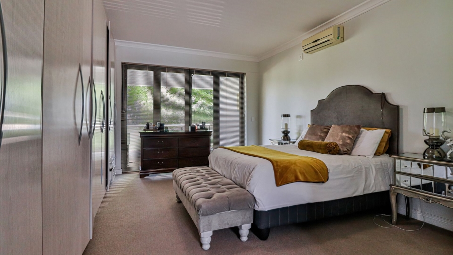 4 Bedroom Property for Sale in Pearl Valley at Val de Vie Western Cape